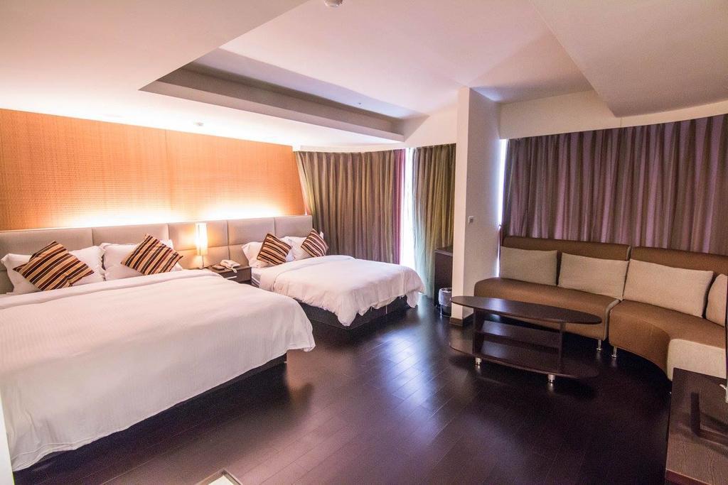 แคทเธอรีน พลาซ่า โฮเต็ล Hotel เกาสง ภายนอก รูปภาพ