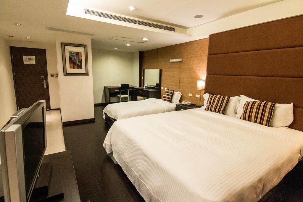 แคทเธอรีน พลาซ่า โฮเต็ล Hotel เกาสง ภายนอก รูปภาพ